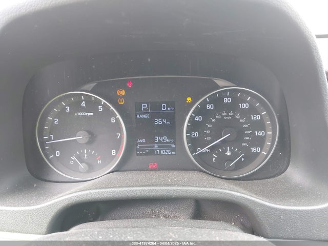 5NPD84LF3HH052027 Hyundai ELANTRA SE