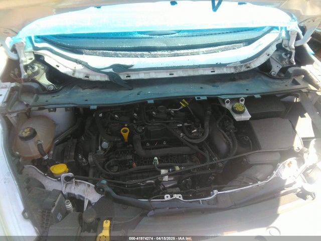 1FMCU0JD8HUE52149 Ford Escape Titanium