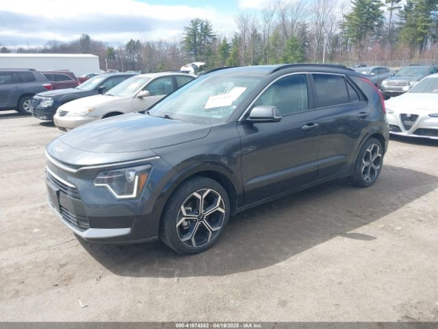 KNDCR3LE3P5044602 KIA Niro Ex Touring