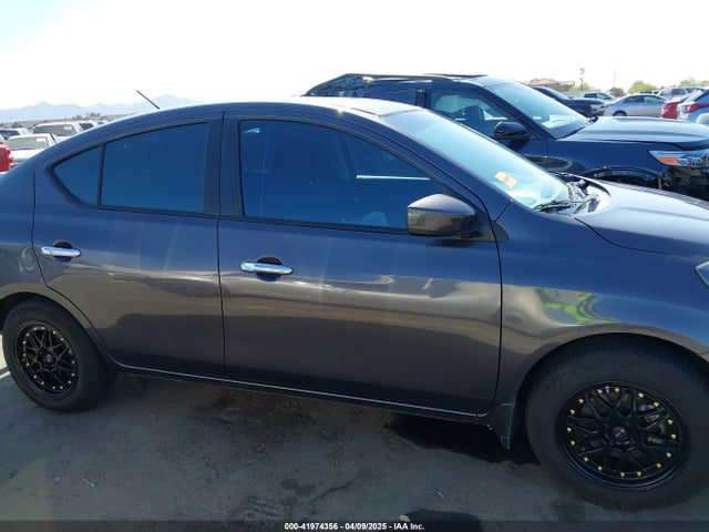 3N1CN7AP5FL855424 Nissan Versa 1.6 Sv