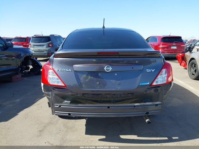 3N1CN7AP5FL855424 Nissan Versa 1.6 Sv