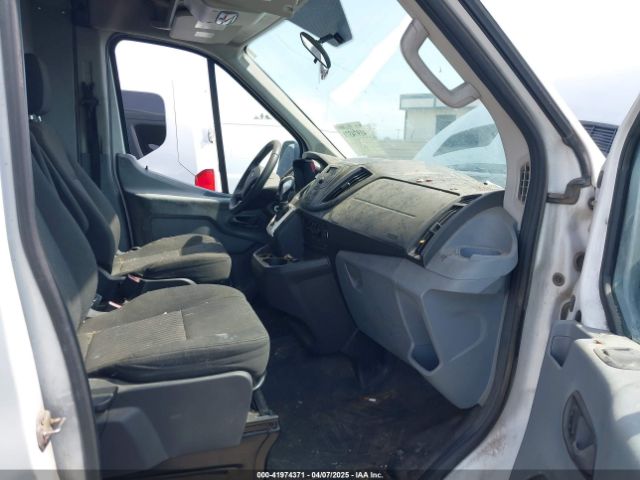1FTNR2CG1FKA24658 Ford Transit-250