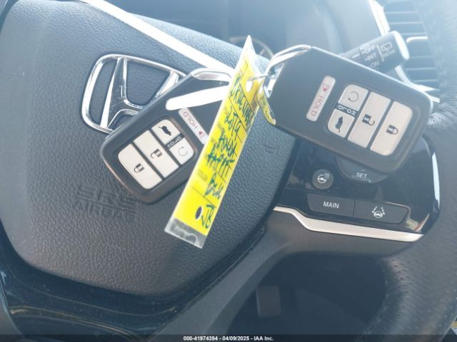 5FNYF8H03KB003970 Honda Passport Elite