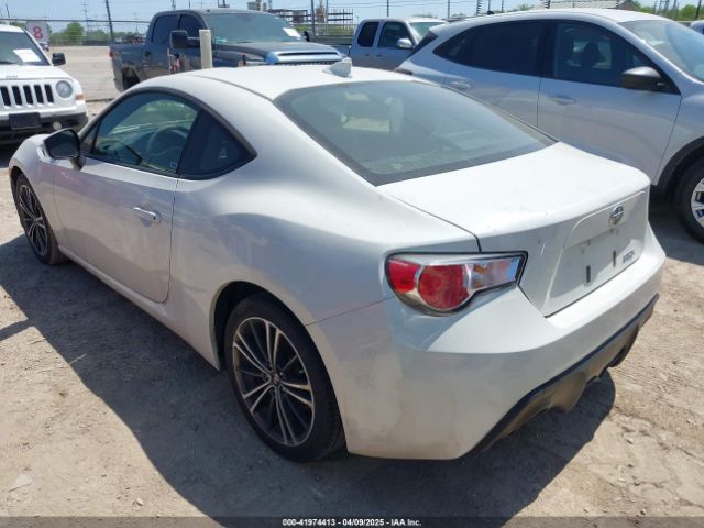 2015 SCION FR-S JF1ZNAA15F8713773 Photo 2
