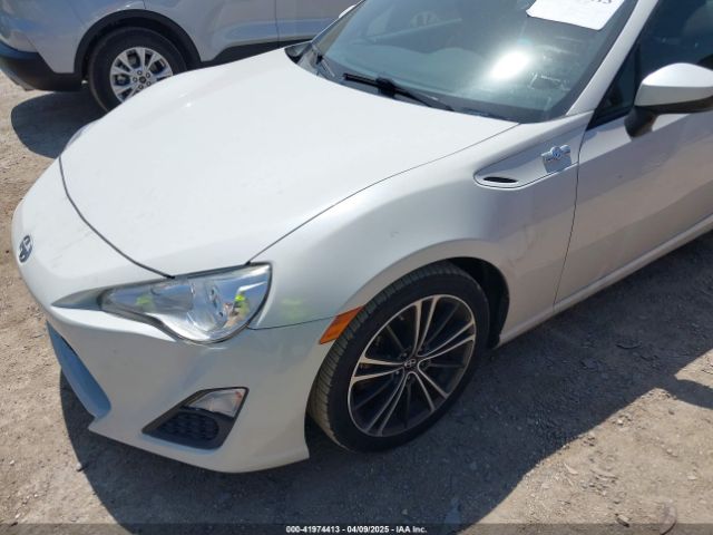 2015 SCION FR-S JF1ZNAA15F8713773 Photo 5