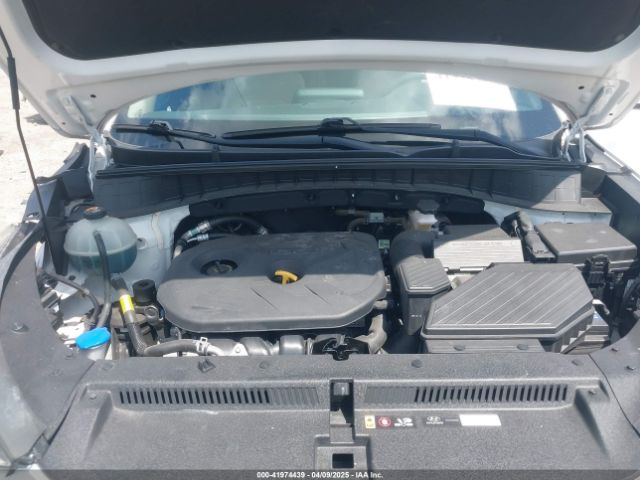 KM8J23A40LU202931 Hyundai TUCSON SE