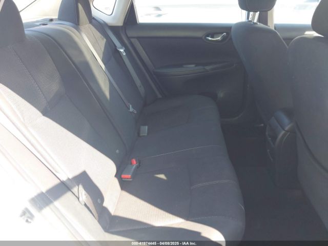 3N1AB7AP7JY310031 Nissan SENTRA S