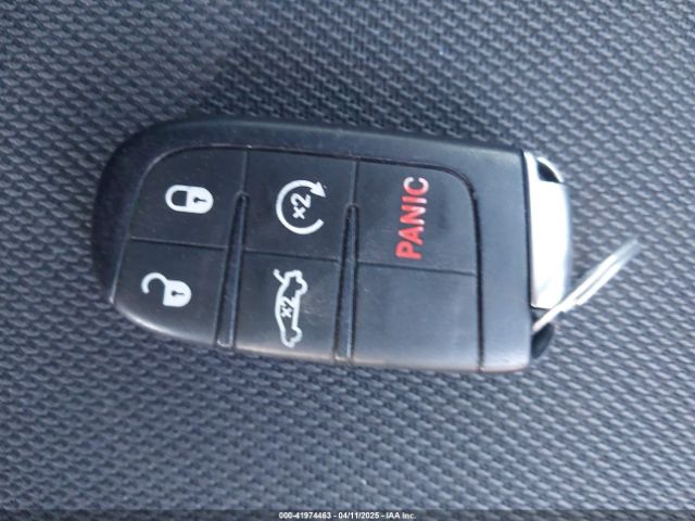 2C3CDXBG6KH732771 Dodge Charger Sxt Rwd