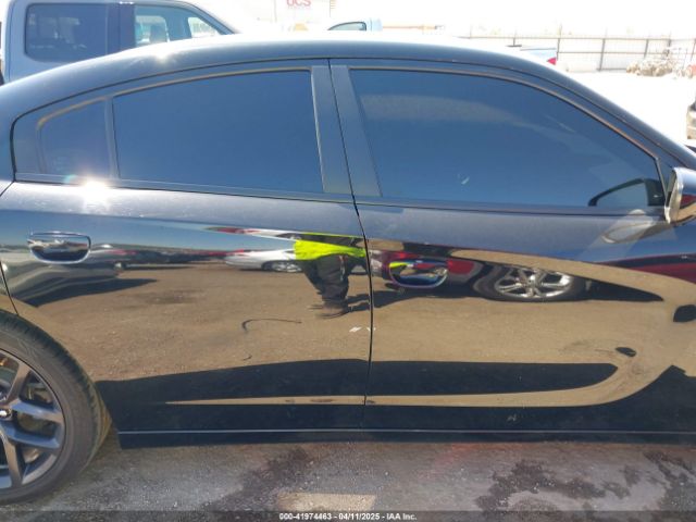 2C3CDXBG6KH732771 Dodge Charger Sxt Rwd