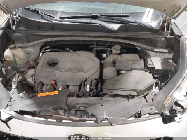 KNDPMCACXH7143330 KIA Sportage Lx