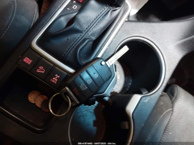 KNDPMCACXH7143330 KIA Sportage Lx