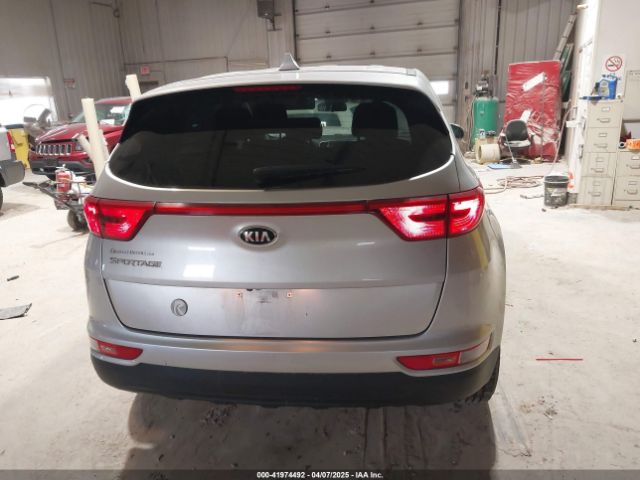 KNDPMCACXH7143330 KIA Sportage Lx