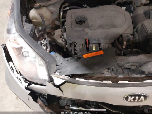 KNDPMCACXH7143330 KIA Sportage Lx
