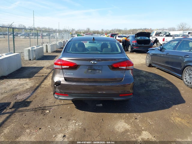3KPFK4A7XHE156816 KIA FORTE LX