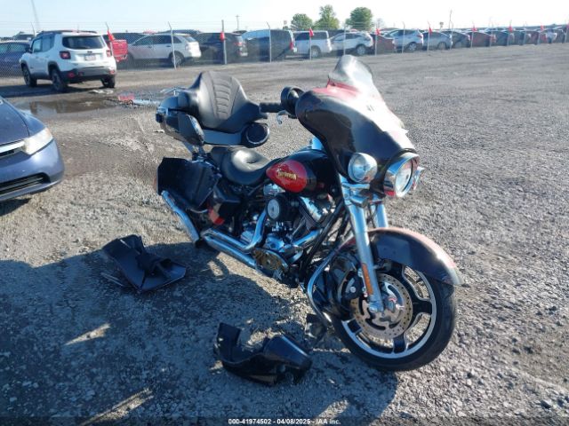 2010 HARLEY-DAVIDSON FLHX 1HD1KB419AB634926