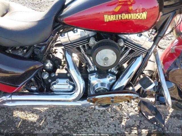 2010 HARLEY-DAVIDSON FLHX 1HD1KB419AB634926 Photo 7