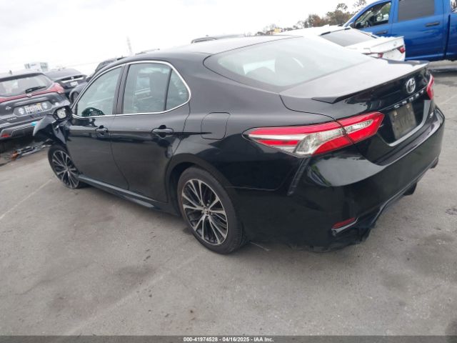 4T1B11HKXJU097151 Toyota CAMRY SE