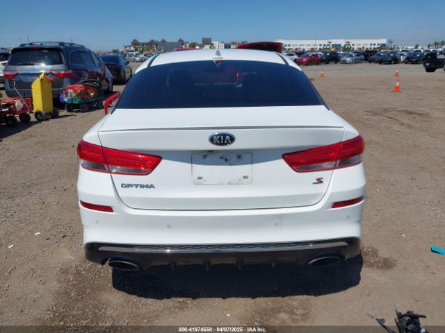 5XXGT4L33KG291680 KIA Optima S