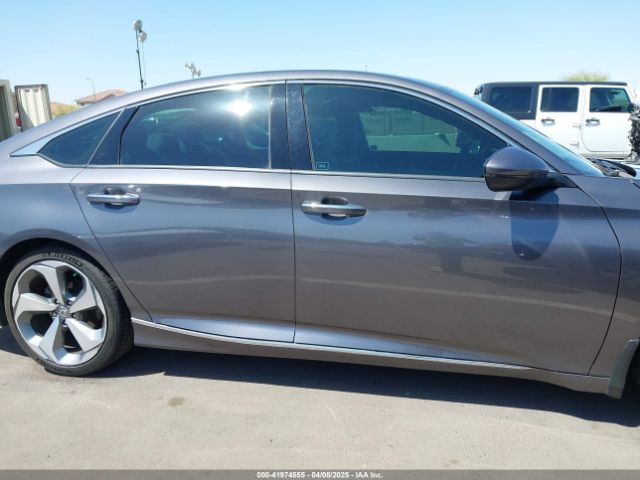 1HGCV2F92KA004825 Honda Accord Touring 2.0t