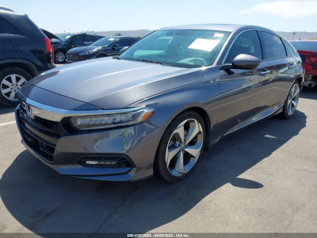 1HGCV2F92KA004825 Honda Accord Touring 2.0t