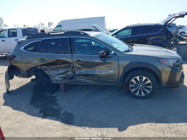 4S4BTGND8R3213645 Subaru Outback Limited Xt