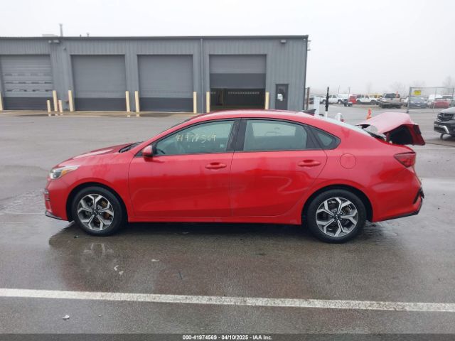 3KPF24AD4KE109715 KIA Forte Lxs