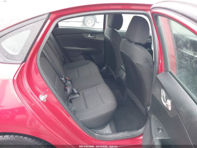 3KPF24AD4KE109715 KIA Forte Lxs