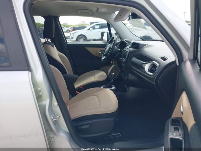 ZACCJABT3FPC06455 Jeep Renegade Latitude