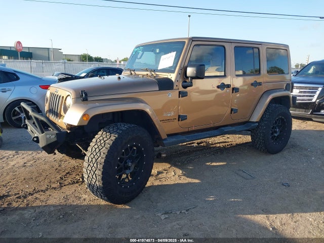 1C4BJWEG4FL678174 Jeep Wrangler Unlimited Sahara
