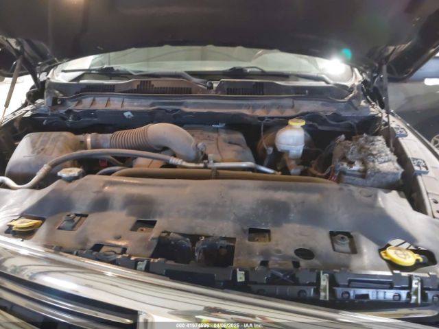 1C6RR7GT2HS549373 RAM 1500 Big Horn  4x4 6'4 Box