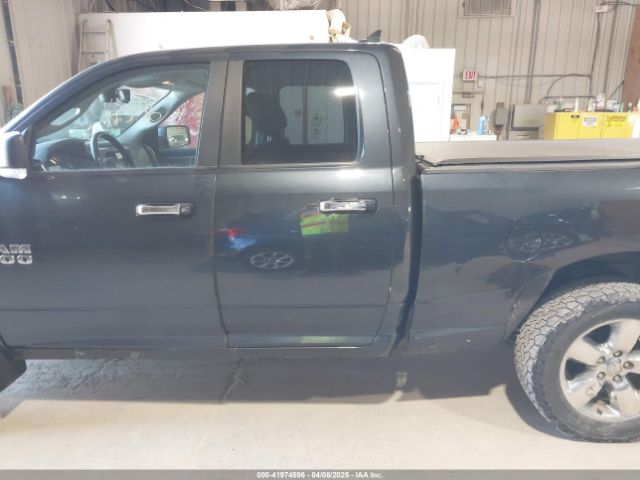 1C6RR7GT2HS549373 RAM 1500 Big Horn  4x4 6'4 Box
