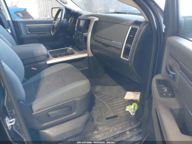 1C6RR7GT2HS549373 RAM 1500 Big Horn  4x4 6'4 Box