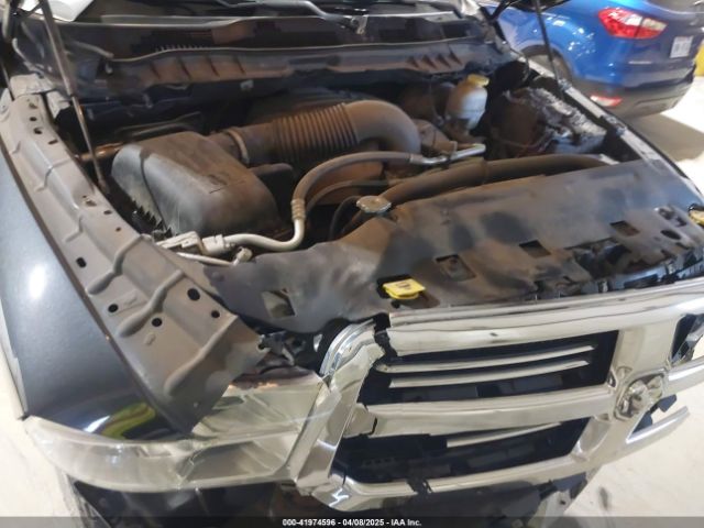 1C6RR7GT2HS549373 RAM 1500 Big Horn  4x4 6'4 Box