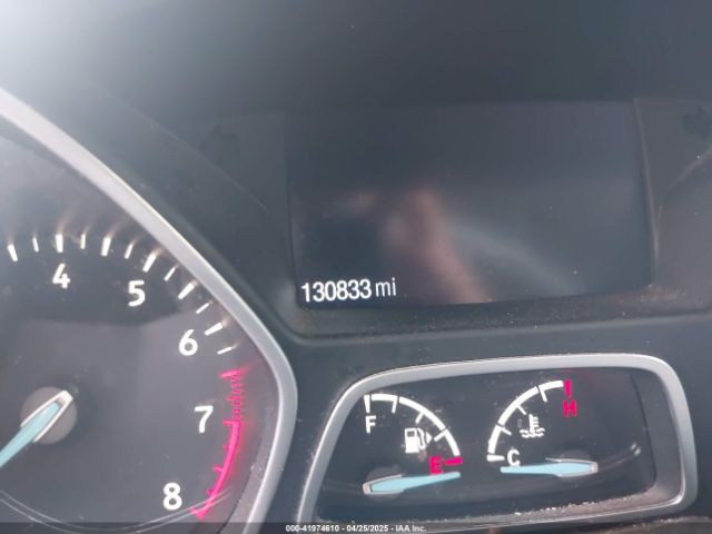 1FMCU9GD8HUB50632 Ford ESCAPE SE