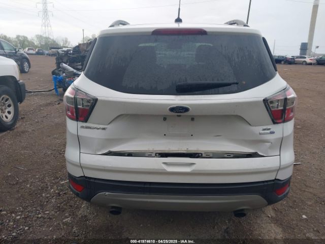 1FMCU9GD8HUB50632 Ford ESCAPE SE