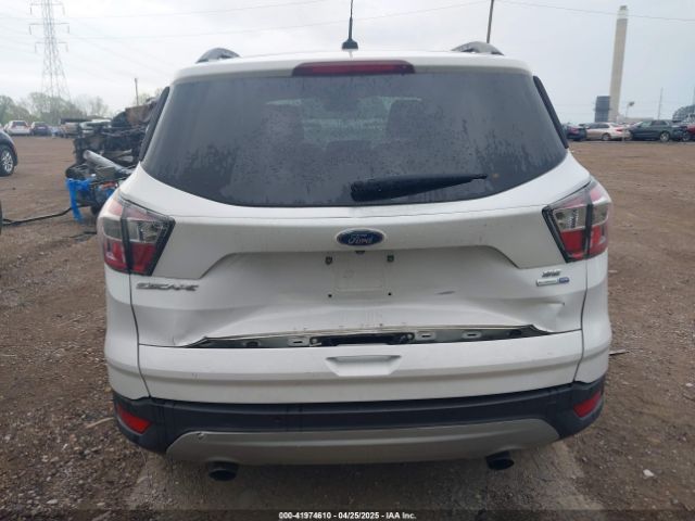 1FMCU9GD8HUB50632 Ford ESCAPE SE