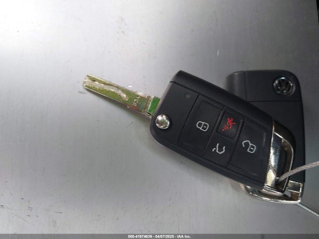 3VW547AU9GM057404 Volkswagen Golf Gti Autobahn W/performance Package 4-door