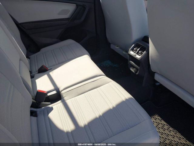 3VVFB7AX7RM063715 Volkswagen Tiguan 2.0t S