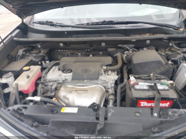2T3BFREV8JW777510 Toyota RAV4 LE