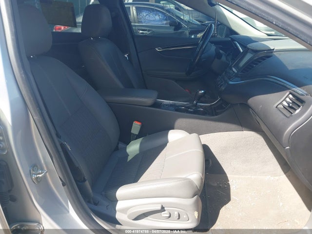 1G1105SA6JU137163 Chevrolet IMPALA 1LT