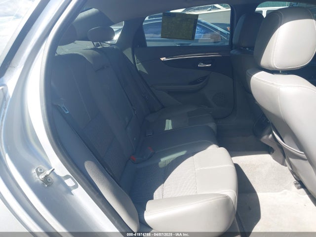 1G1105SA6JU137163 Chevrolet IMPALA 1LT
