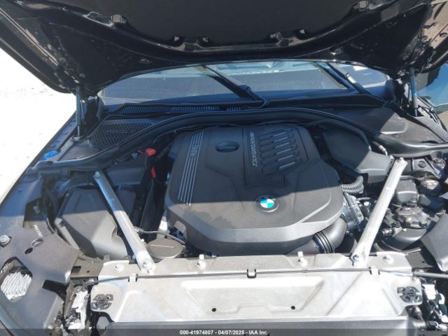 WBA53AT05MCH03452 BMW M440I