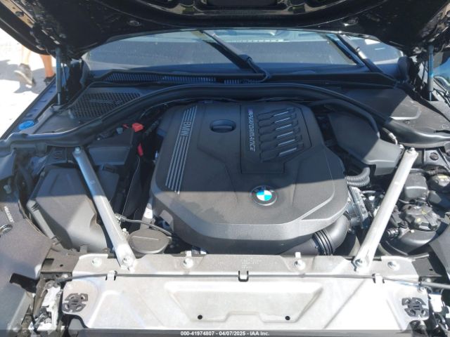 WBA53AT05MCH03452 BMW M440I