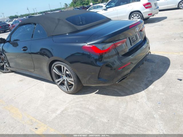 WBA53AT05MCH03452 BMW M440I