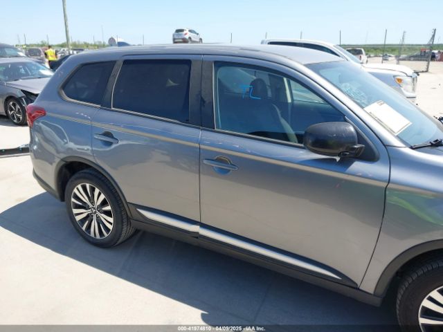 JA4AD2A31KJ000609 Mitsubishi Outlander Es