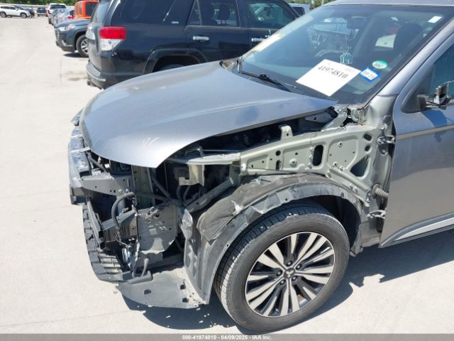 JA4AD2A31KJ000609 Mitsubishi Outlander Es