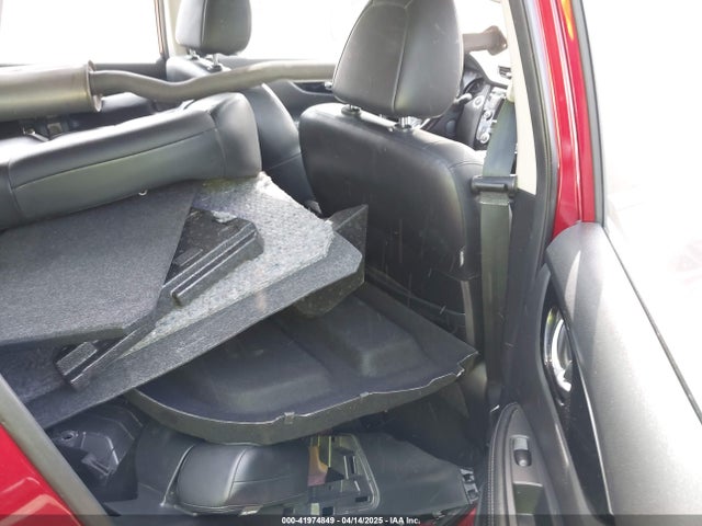 JM1BJ1CVOMW323232 Nissan Rouge Sport