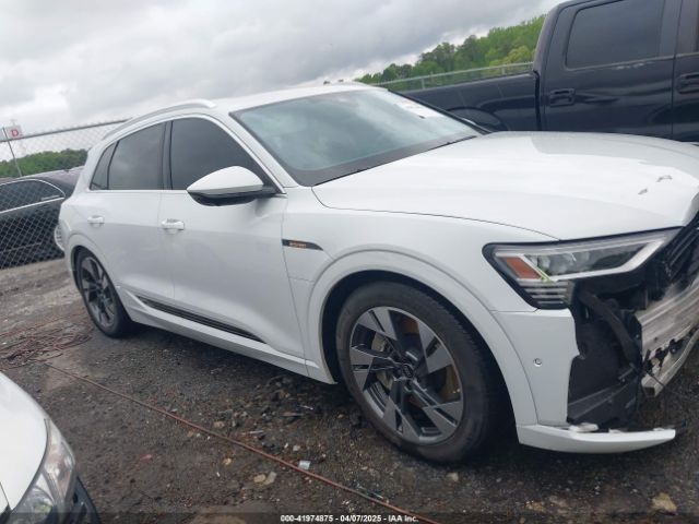 WA1LAAGE8PB006137 Audi E-tron Premium Plus Quattro