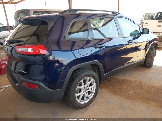 1C4PJLAB8GW137952 Jeep 2016