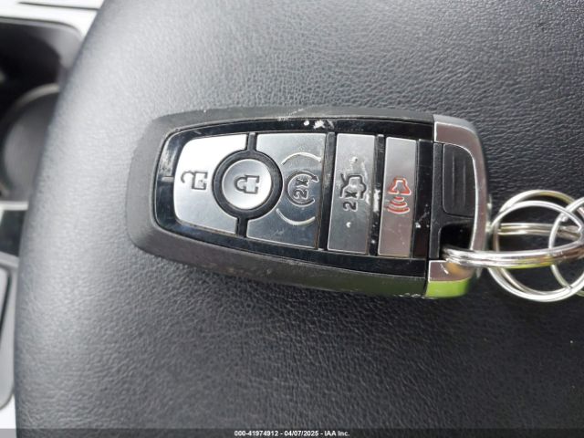 2FMPK3K96KBC32539 Ford Edge Titanium